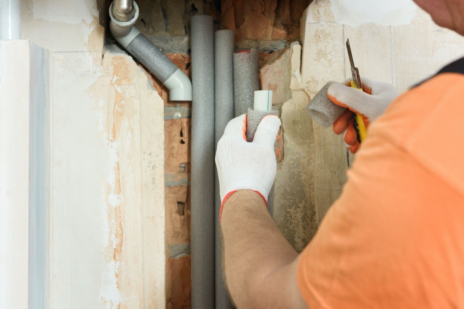 Should You insulate Your Water Pipes? Should You insulate Your Water Pipes?